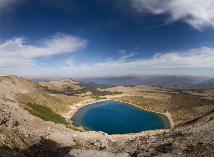 Villa Pehuenia + Aluminé + Volcán Batea Mahuida