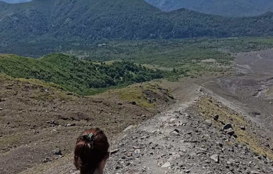 Trekking refugios del Volcán Lanín. Cara Norte.