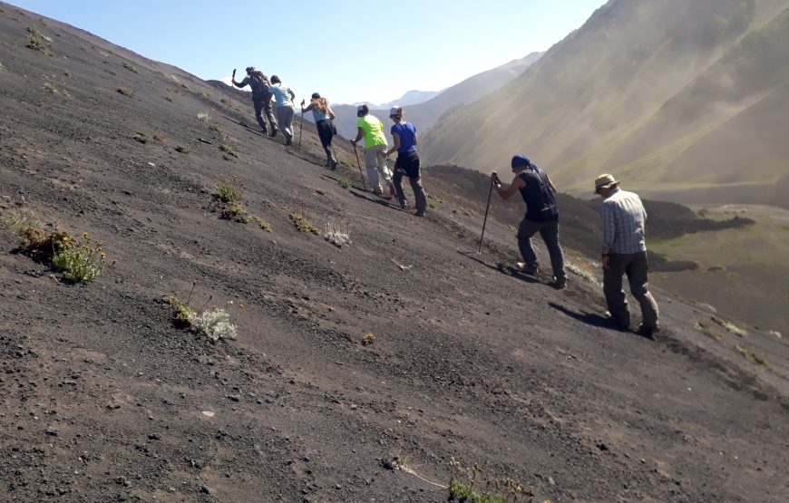 Trekking Volcán Achen Ñiyeu