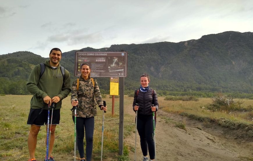 Trekking Cerro Colorado