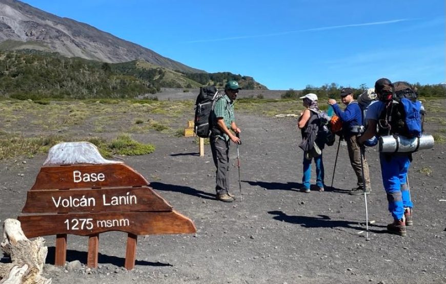 Trekking refugios del Volcán Lanín. Cara Norte.