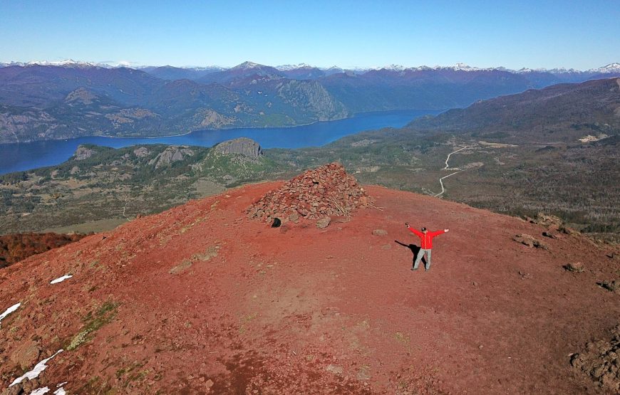 Trekking Cerro Colorado