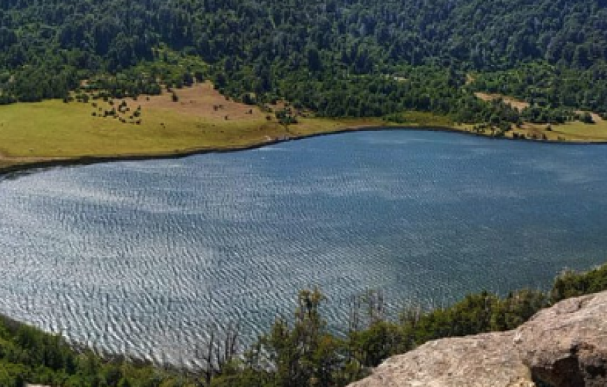 Trekking Laguna Rosales