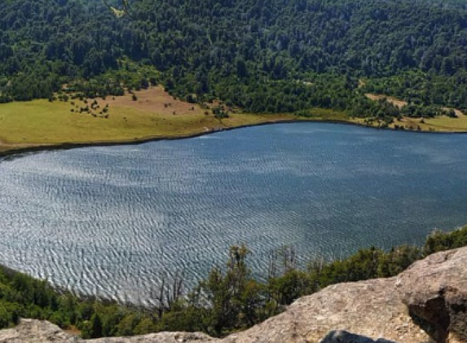 Trekking Laguna Rosales