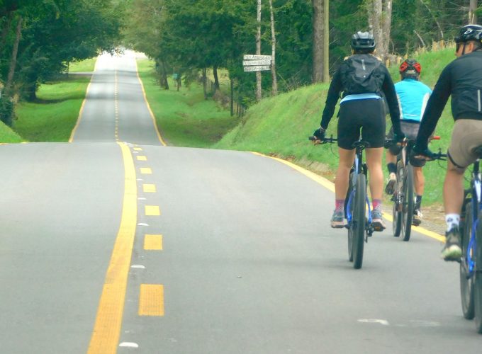 Bike Tour – Doble cruce de la cordillera de los Andes Full // 11 dias. 10 noches