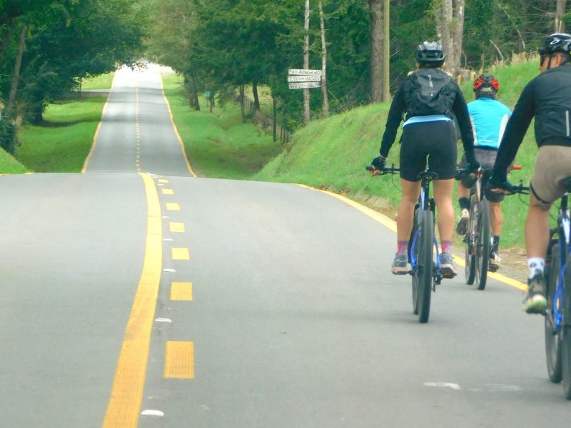 Bike Tour – Doble cruce de la cordillera de los Andes Full // 11 dias. 10 noches