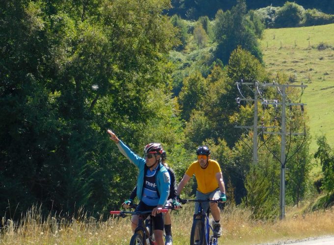 Bike Tour – Doble cruce de la cordillera Argentina – Chile